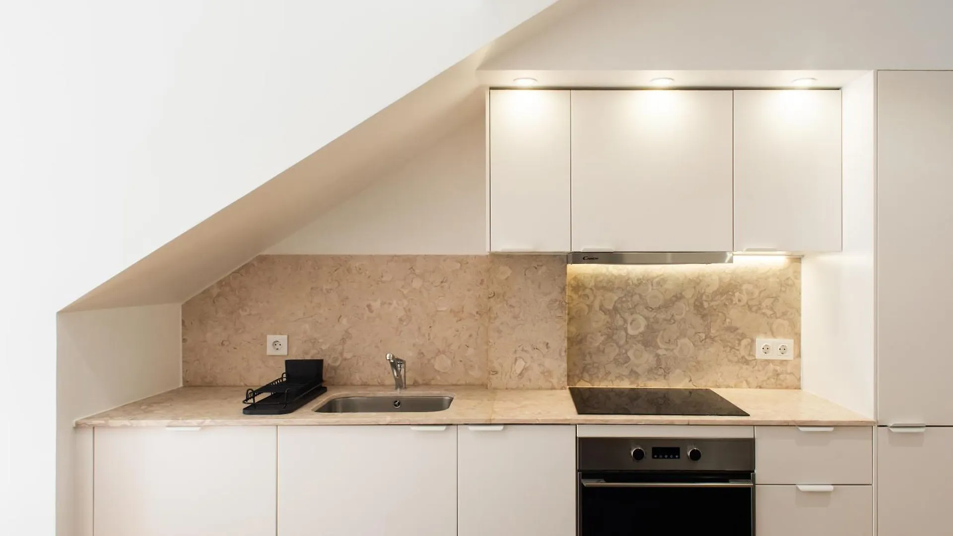 The Haus - Alegria Apartment Lisbon